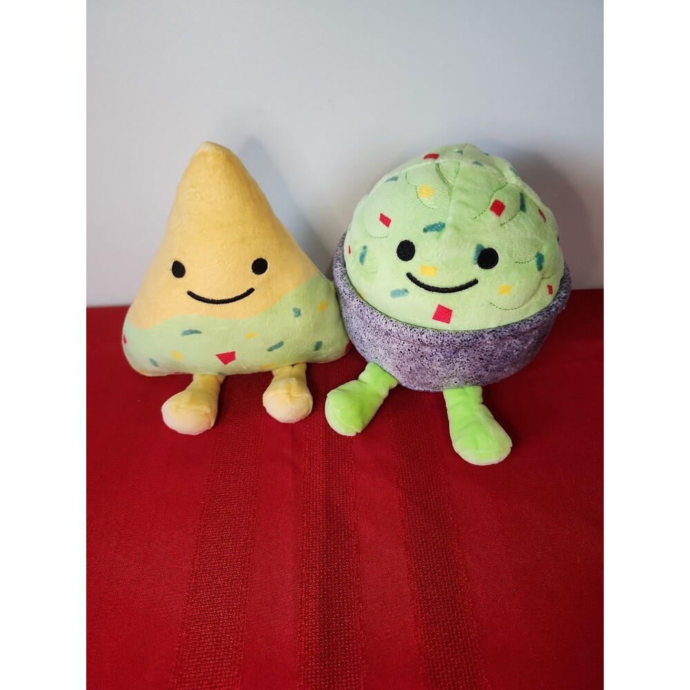 Frankford Candy Relation-Chip Goals Chips & Guac Date Night Plush Set Food Used